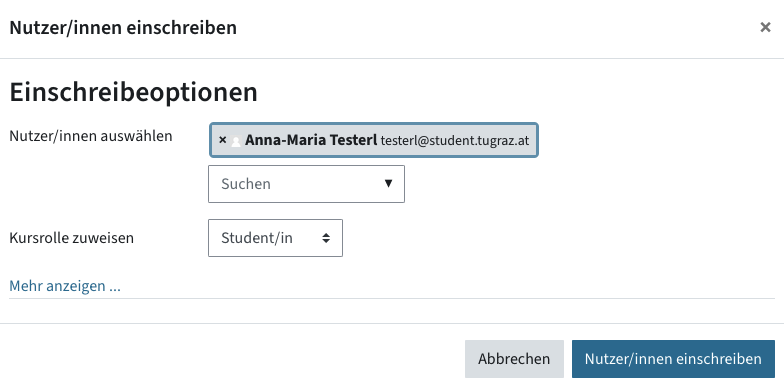 Nutzer:in manuell in den Kurs hinzufügen: Menü für Einschreibeoptionen, wo man die Rolle wählen kann