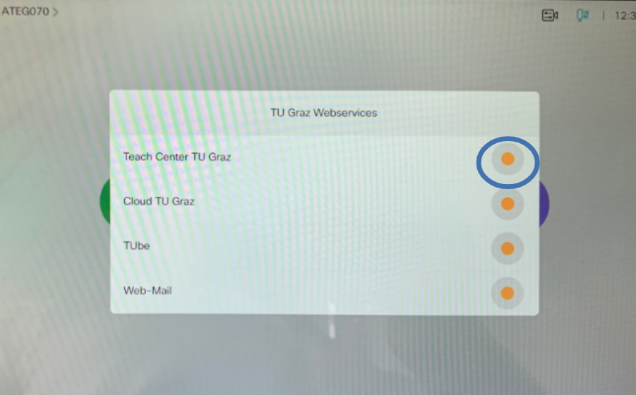 am Touch-Panel: Auswahl von TeachCenter TU Graz
